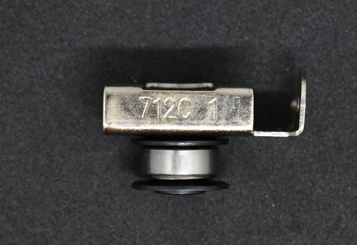 Ролик натяжения rh slide w/pulley Тип. NSK (Арт.712C1 (M-176))