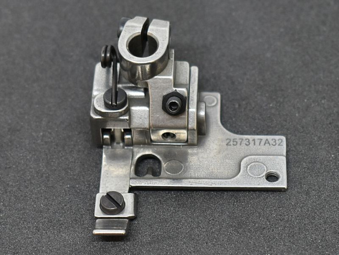 Прижимная лапка Тип.W562 (Арт.257317A32.)